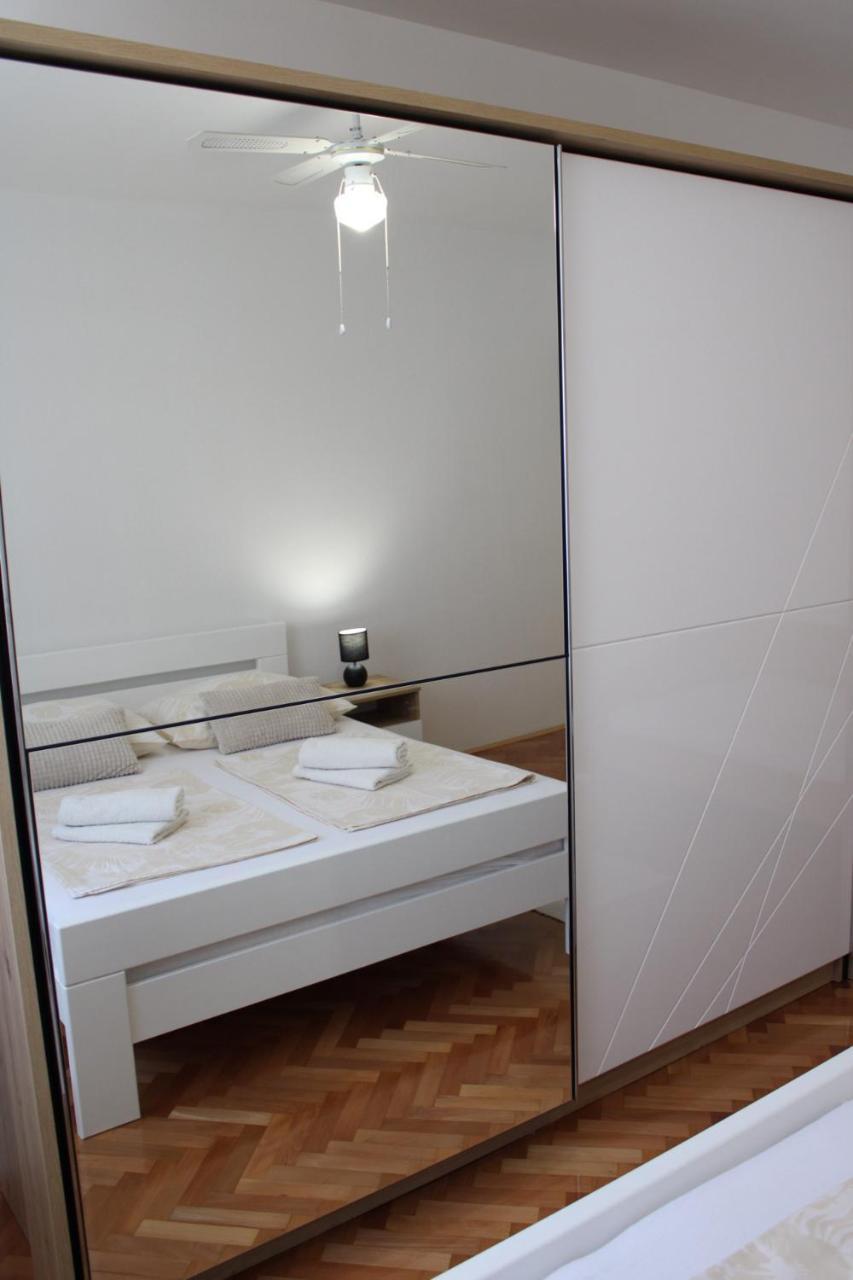 Charming Old Town Apartment Szybenik Zewnętrze zdjęcie