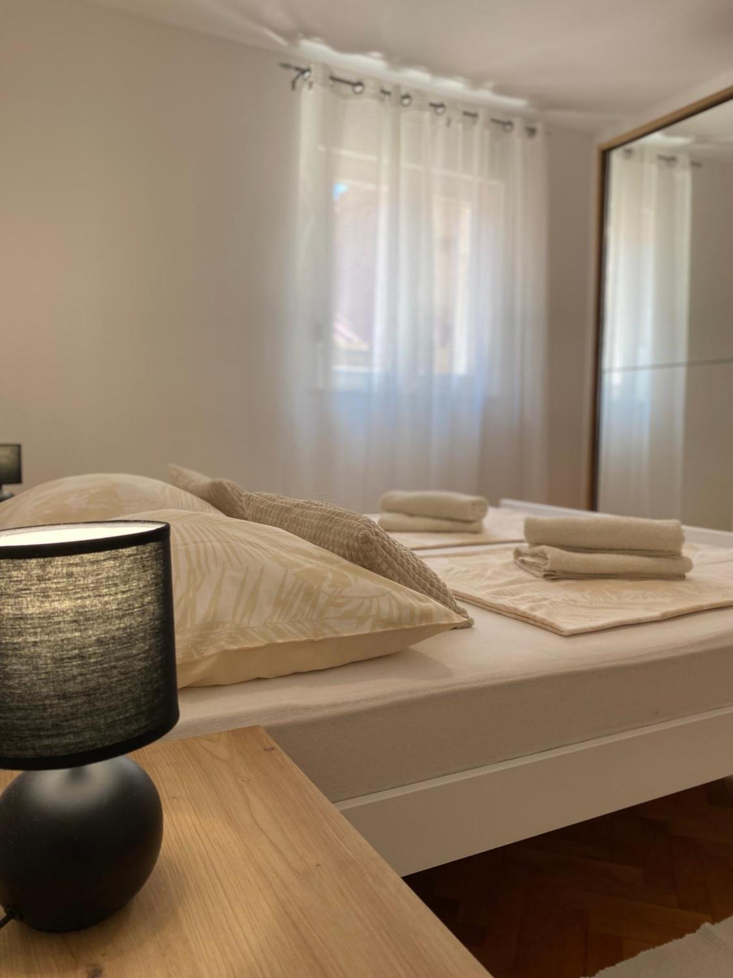 Charming Old Town Apartment Szybenik Zewnętrze zdjęcie