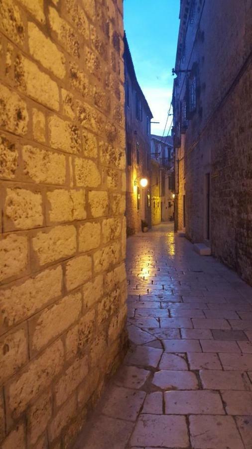 Charming Old Town Apartment Szybenik Zewnętrze zdjęcie